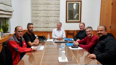 Συνάντηση Αρναουτάκη με το Προεδρείο της Περιφερειακής Ομοσπονδίας Ατόμων με Αναπηρία Κρήτης