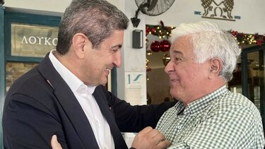 Ευχές από το στολισμένο Ηράκλειο - Αυγενάκης