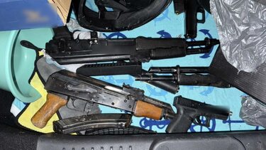 Καλύβια όπλα