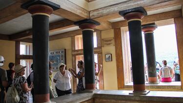 Κνωσός, Επισκέπτες