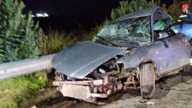 τροχαιο-αχαια