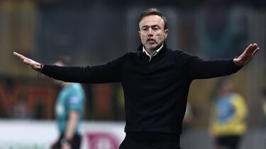 Ρε Κόντη πως την... ξεπουπούλιασες έτσι!