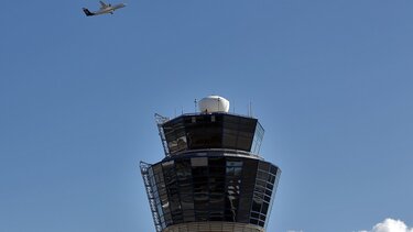 Πύργος Ελέγχου, Αεροδρόμιο