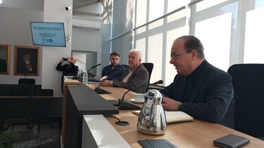 Ρέθυμνο: Σύσκεψη για τον επανακαθορισμό των ορίων του παλαιού και του νέου αιγιαλού στον Κουμπέ