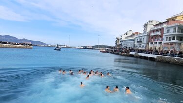 Αγιος Νικόλαος: Με λαμπρότητα ο Αγιασμός των Υδάτων