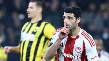 Super League: Η βαθμολογία μετά το επεισοδιακό ΑΕΚ-Ολυμπιακός και η επόμενη αγωνιστική