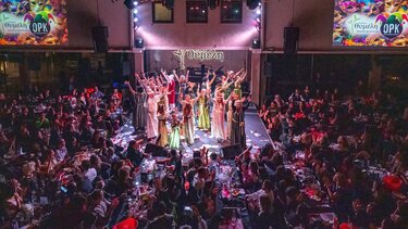 Κέφι, χαρά, φαντασία και δημιουργικότητα στον Χορό των Ομάδων του Ρεθεμνιώτικου Καρναβαλιού! 