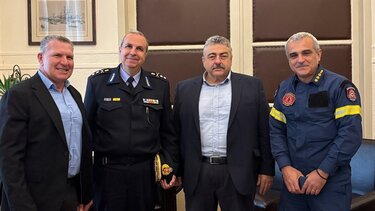 Σεληνιωτάκης Καλογερής 