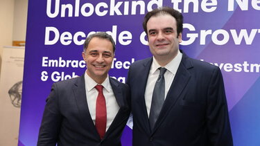 Σενετάκης, Πιερρακάκης 