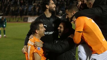 ΟΦΗ: Συγχαρητήρια από Περιφερειάρχη και Περιφερειακό Συμβούλιο και ευχές για... κατάκτηση του Κυπέλλου!