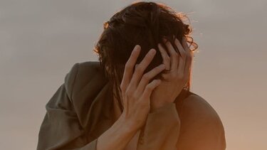 ενδοοικογενειακή