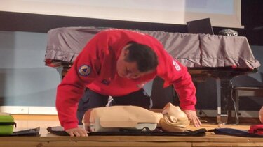 σεμινάριο, πρώτες βοήθειες