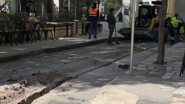 "Οπτικές ίνες το πρωί της Κυριακής, στην πλατεία Αγίας Αικατερίνης - Με ποια λογική;"