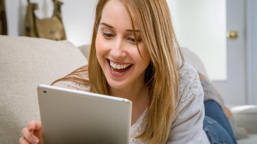 Νέα γυναίκα, Tablet