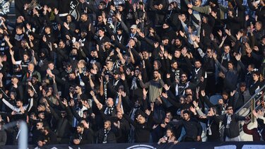 ΟΦΗ: “Ασπρόμαυρη” … τρέλα για τον τελικό, “εξαφανίζονται” τα εισιτήρια!