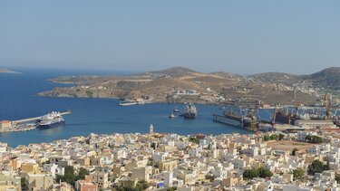 Σύρος, Λιμάνι