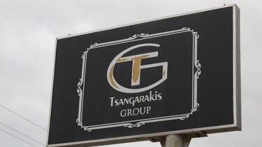 Τι υποστηρίζει η γκαλερί Τσαγκαράκης για την έφοδο της Αστυνομίας