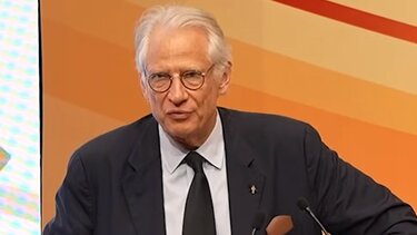 Πρώην πρωθυπουργός της Γαλλίας ξεσπά: Οι ΗΠΑ βρίσκονται σήμερα στα χέρια εντελώς ανεύθυνων ανθρώπων