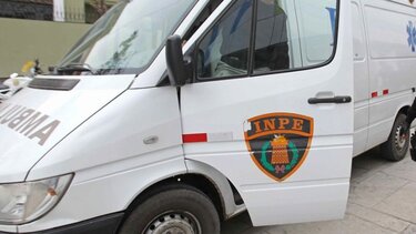 περου ασθενοφορο