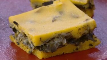 Χορτόπιτα χωρίς φύλλο, Δημήτρης Σκαρμούτσος