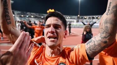 Πλάνταξε στο κλάμα ο Χουάν Νέιρα - Η τρομερή στιγμή με τον Αργεντίνο «μαέστρο»