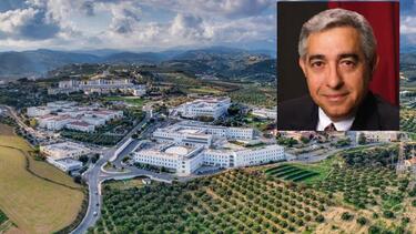 Δημήτρης Χριστοδουλίδης