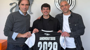 Επίσημο: Ανανέωσε με τον ΟΦΗ μέχρι το 2029 ο Θανάσης Ανδρούτσος (video)