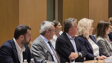 Αρναουτακης