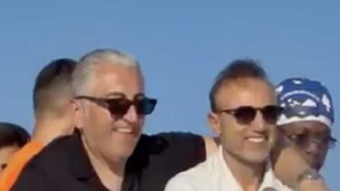 Video: Μπούσης και Κόντης απολαμβάνουν τη φιέστα σε ένα συγκινητικό στιγμιότυπο