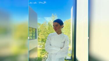 eva_karagou_zaharoplastiki