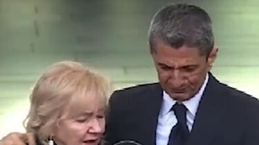 Συγκίνησε ο Λουτσέσκου: «Να μιλάτε με τους γονείς σας, ξαφνικά συνειδητοποιείς ότι δεν επικοινώνησες αρκετά...»