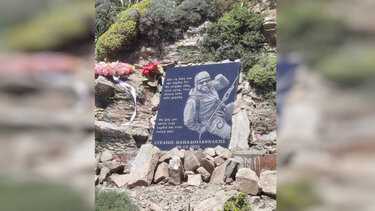 mnimeio_ampas_papadogiannakis