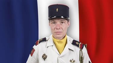 nekros_gallos_stratiotis