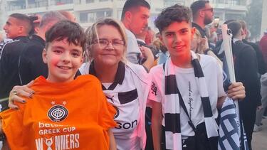 Μαμά, Τιάγκο Νους