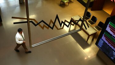 ΔΝΤ για ελληνική οικονομία: Βλέπει ανάπτυξη 1,8% το 2026 και αυξημένο πληθωρισμό στο 3,5%