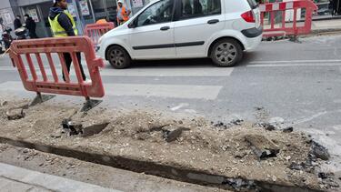 Ηράκλειο: Εργασίες εγκατάστασης οπτικών ινών στην Καλοκαιρινού