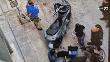 epithesi_pagrati_parking