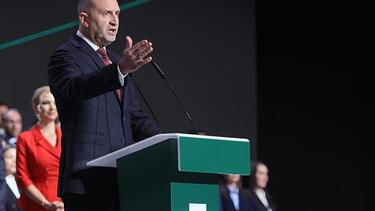 Ρούμεν Ράντεφ 