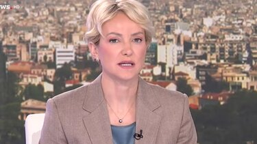 Αλεξάνδρα Σδούκου: Το να είσαι βουλευτής ή υπουργός δεν προϋποθέτει πτυχίο – Αχρείαστη περιπέτεια οι συζητήσεις για πρόωρες εκλογές