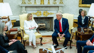 Μελόνι Τραμπ