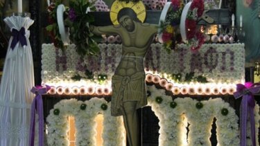 επιτάφιος στολισμος