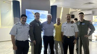 Προσομοιωτές μαχητικών F-16 και F-35 στο Ηράκλειο: «Θέλεις να γίνεις πιλότος; Έλα να πετάξεις μαζί μας!»