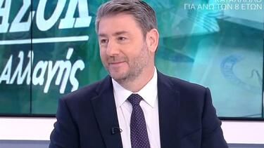 Νίκος Ανδρουλάκης: Επίθεση σε Μητσοτάκη - Τσίπρα για «μιντιακά συμφέροντα, εξαρτήσεις και στημένες δημοσκοπήσεις»