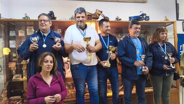 Λέσχη Κλασσικής Μοτοσυκλέτας Χανίων: Μετά την... καταιγίδα, ήρθαν τα βραβεία!