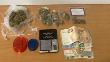  Χανιά: Ανήλικοι με ναρκωτικά, πλαστά χαρτιά και πέντε συλλήψεις!
