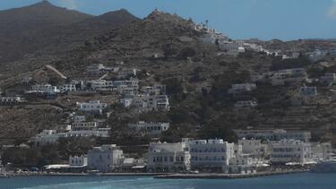 Ίος, Τουρισμός