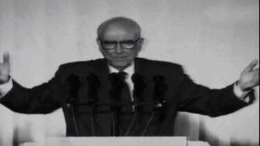 ΠΑΣΟΚ: Βίντεο - αφιέρωμα στην πολιτική παρακαταθήκη του Ανδρέα Παπανδρέου