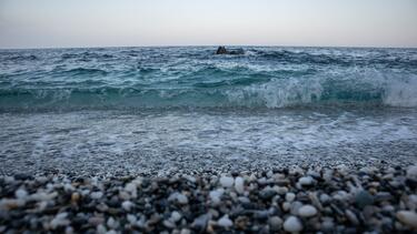 Ανασύρθηκε νεκρός από τη θάλασσα