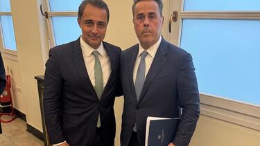 senetakis