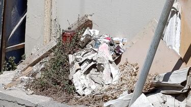 Πυροσβεστικός κρουνός, σκουπίδια